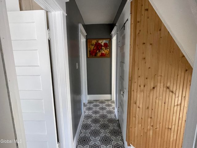 157 Marx Street, Schenectady, NY 12304