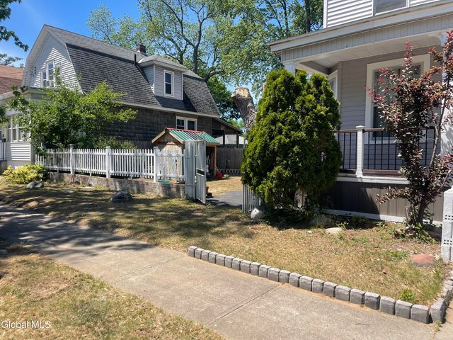 157 Marx Street, Schenectady, NY 12304