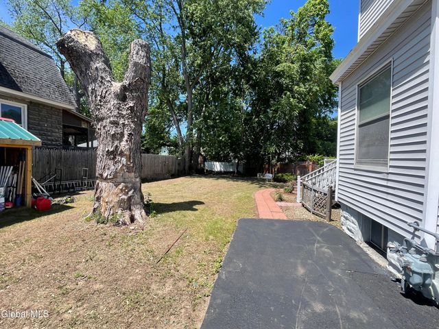 157 Marx Street, Schenectady, NY 12304