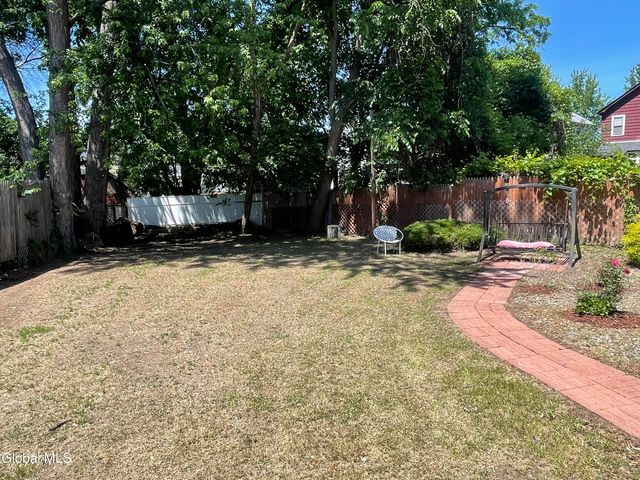157 Marx Street, Schenectady, NY 12304