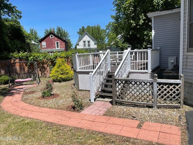 157 Marx Street, Schenectady, NY 12304