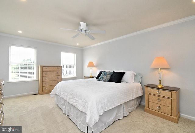 41 EDMONDS DR, Royersford, PA 19468