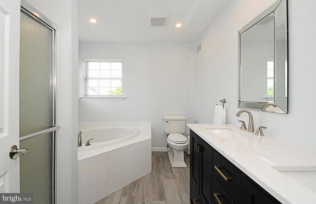 41 EDMONDS DR, Royersford, PA 19468
