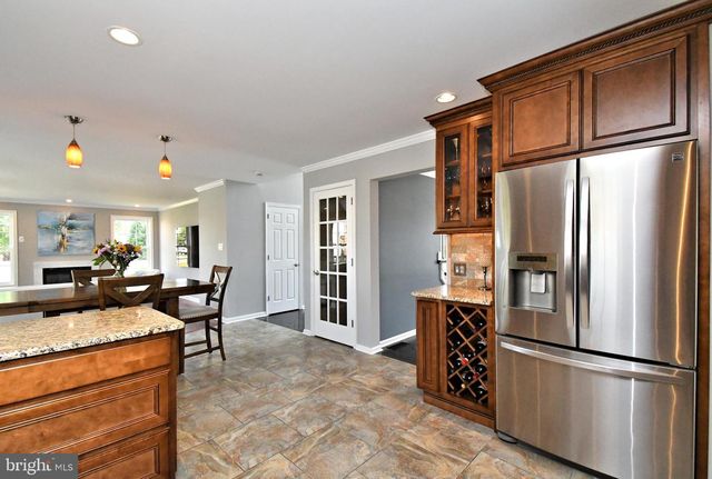 41 EDMONDS DR, Royersford, PA 19468