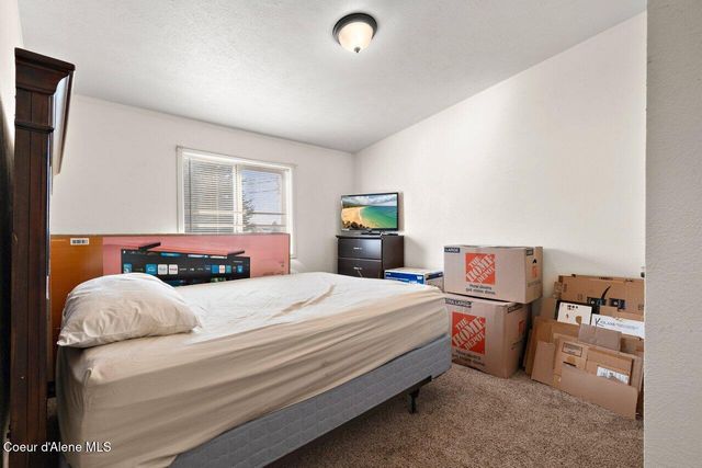 892 N Knights Ln, Post Falls, ID 83854