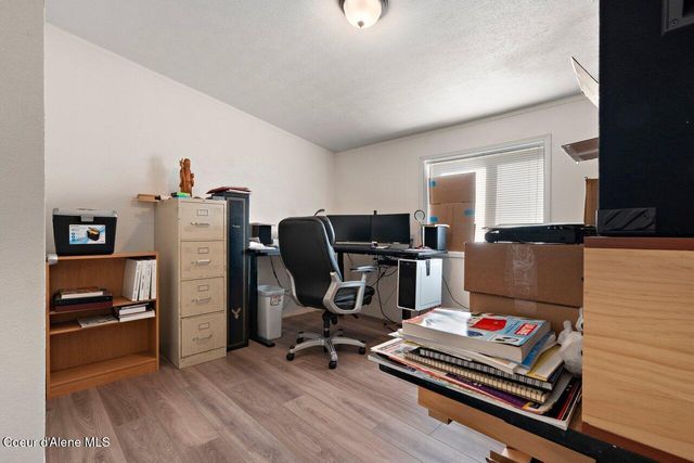 892 N Knights Ln, Post Falls, ID 83854