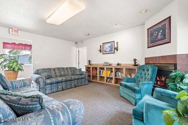 892 N Knights Ln, Post Falls, ID 83854