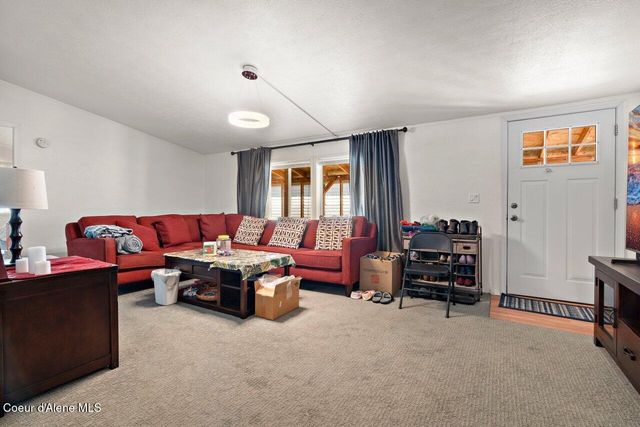 892 N Knights Ln, Post Falls, ID 83854