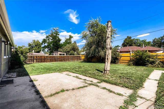 1158 Revere Street, Aurora, CO 80011
