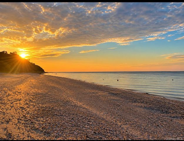 25 Tamarack Road, Rocky Point, NY 11778