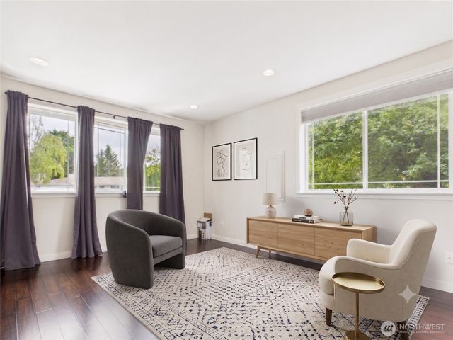 732 Natalie Place, Enumclaw, WA 98022