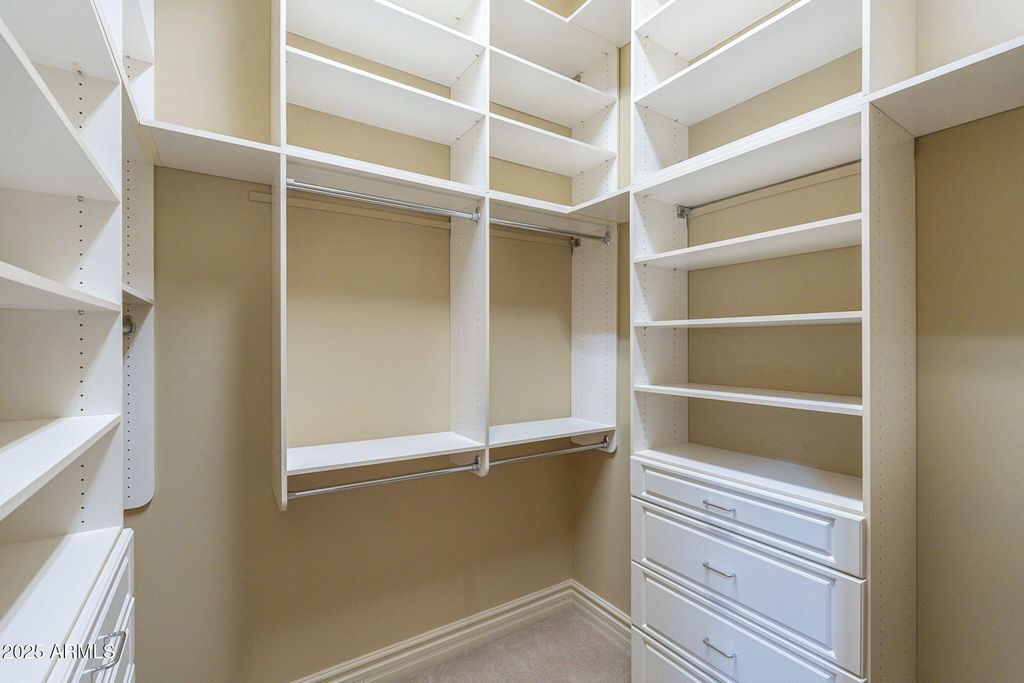 Image 24 of property listing at 15135 E MONUMENT Road, Scottsdale, AZ 85262