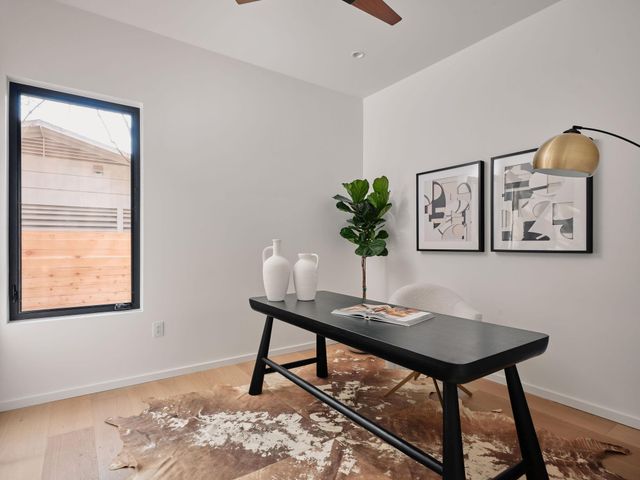 6411 Cary DR, Austin, TX 78757