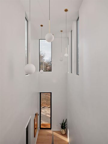 6411 Cary DR, Austin, TX 78757