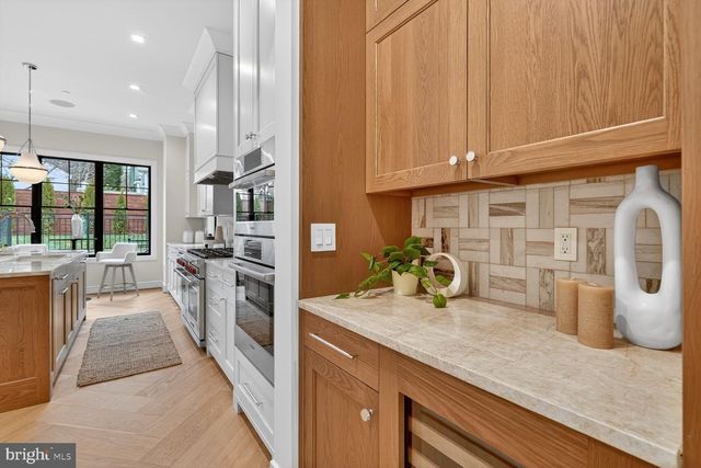 5407 CENTER ST, Chevy Chase, MD 20815