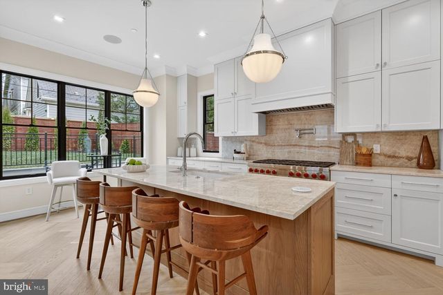 5407 CENTER ST, Chevy Chase, MD 20815