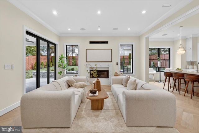 5407 CENTER ST, Chevy Chase, MD 20815