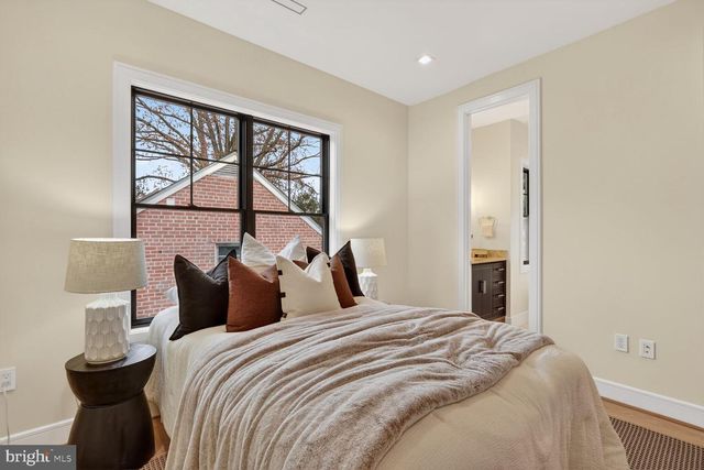 5407 CENTER ST, Chevy Chase, MD 20815