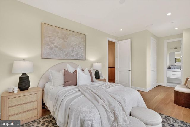 5407 CENTER ST, Chevy Chase, MD 20815