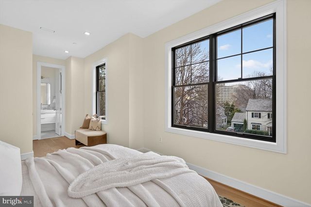 5407 CENTER ST, Chevy Chase, MD 20815