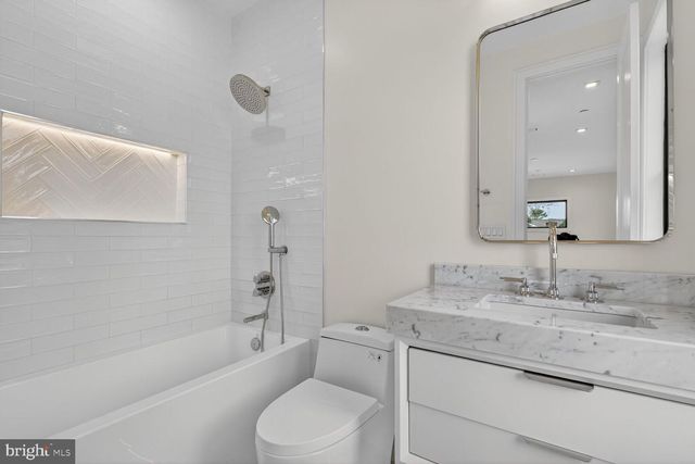 5407 CENTER ST, Chevy Chase, MD 20815