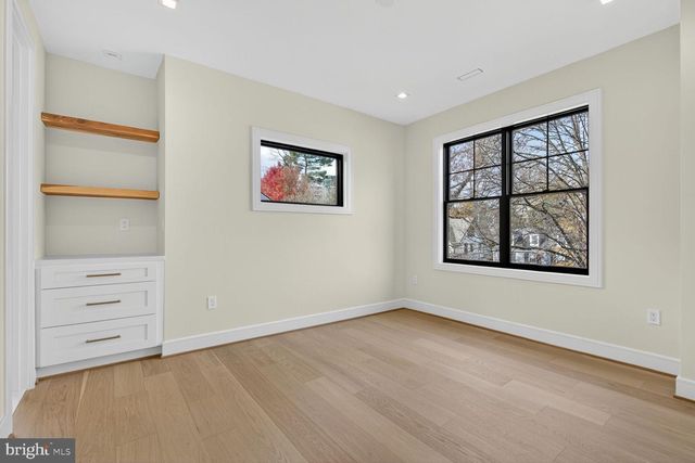 5407 CENTER ST, Chevy Chase, MD 20815