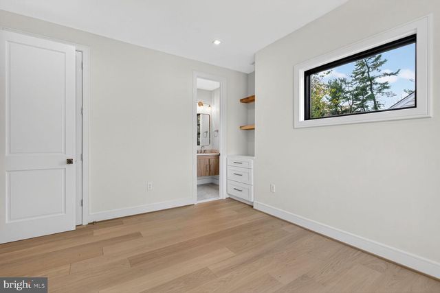 5407 CENTER ST, Chevy Chase, MD 20815