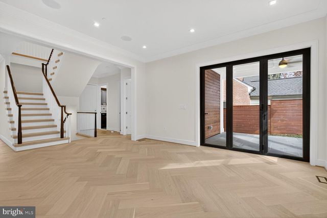 5407 CENTER ST, Chevy Chase, MD 20815