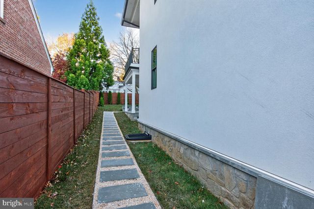 5407 CENTER ST, Chevy Chase, MD 20815