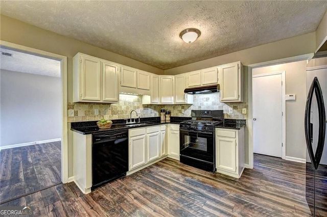 235 Tanners Court, Alpharetta, GA 30022