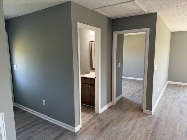 12 Hesselly Rd, Decherd, TN 37324