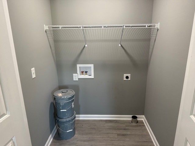 12 Hesselly Rd, Decherd, TN 37324