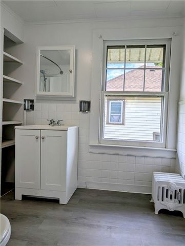 706 East Washington Avenue, Elmira City, NY 14901