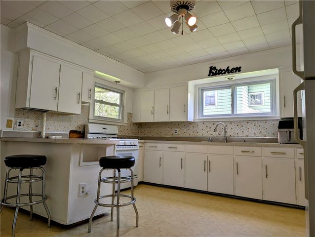 706 East Washington Avenue, Elmira City, NY 14901