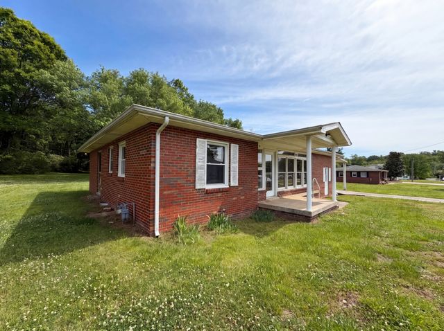 6618 3rd St, College Grove, TN 37046