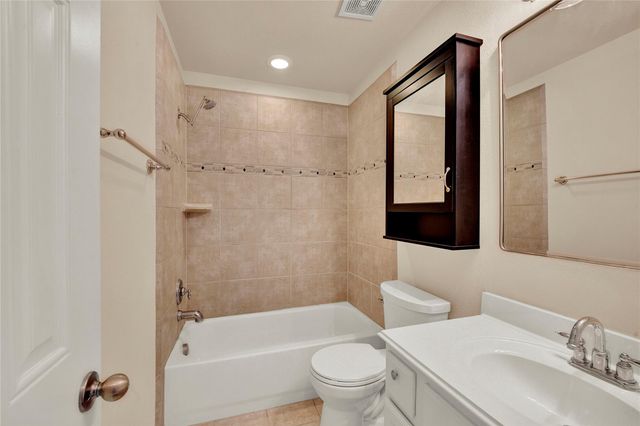 17022 Tallgrass Prairie Lane, Humble, TX 77346