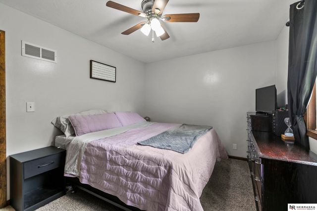 3300 N 71st Street, Lincoln, NE 68507