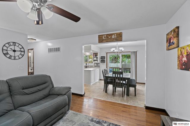 3300 N 71st Street, Lincoln, NE 68507