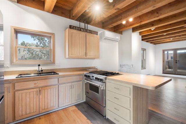 637 Alto Street A, Santa Fe, NM 87501