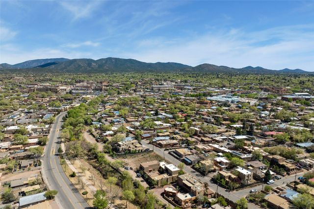 637 Alto Street A, Santa Fe, NM 87501