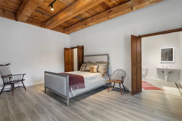 637 Alto Street A, Santa Fe, NM 87501