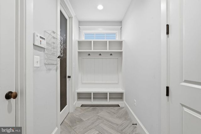 4517 FAIRFIELD DR, Bethesda, MD 20814