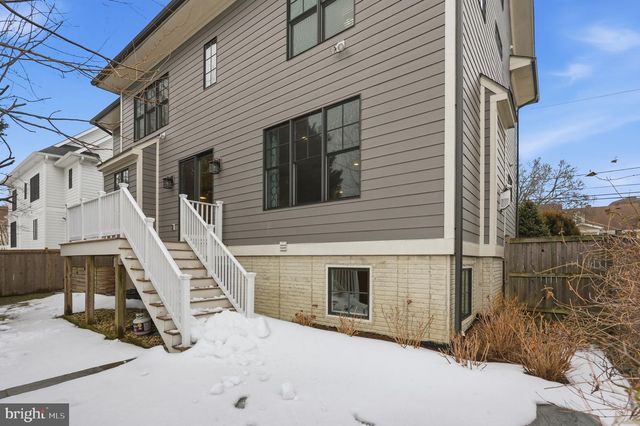 4517 FAIRFIELD DR, Bethesda, MD 20814