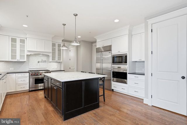 4517 FAIRFIELD DR, Bethesda, MD 20814