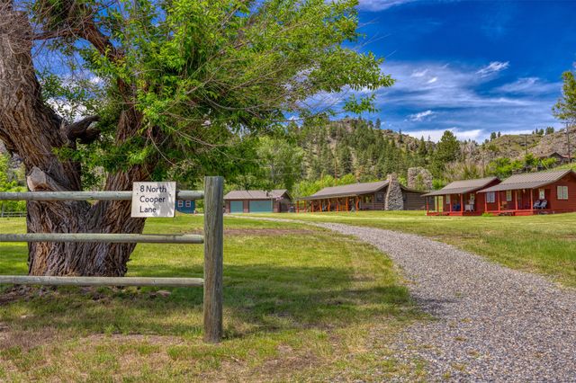 8 N Cooper Lane, Cascade, MT 59421 property photo