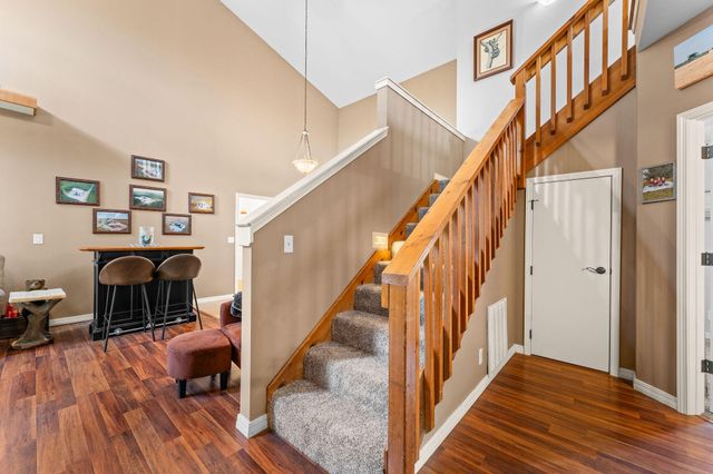145 Whispering Pine Way, Hollister, MO 65672