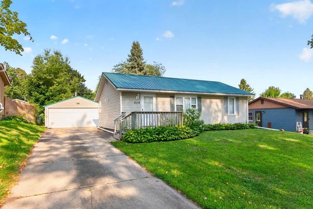509 3rd Avenue NE, Byron, MN 55920
