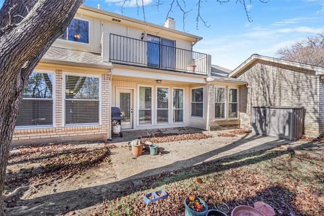 3705 Waycross Court, Arlington, TX 76016