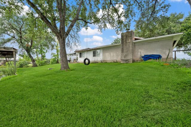 211 Rue Orleans Street, Baytown, TX 77520