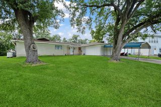211 Rue Orleans Street, Baytown, TX 77520